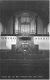 Front recht vanuit de kerk. Quelle: Postcard. Datering: ca. 1950.